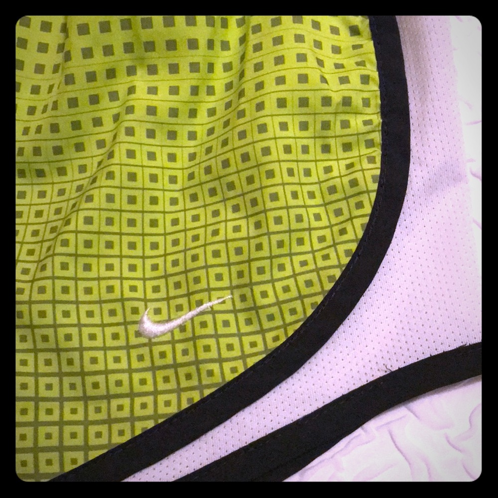 Nike Dri-fit Women’s Shorts size M 8-10